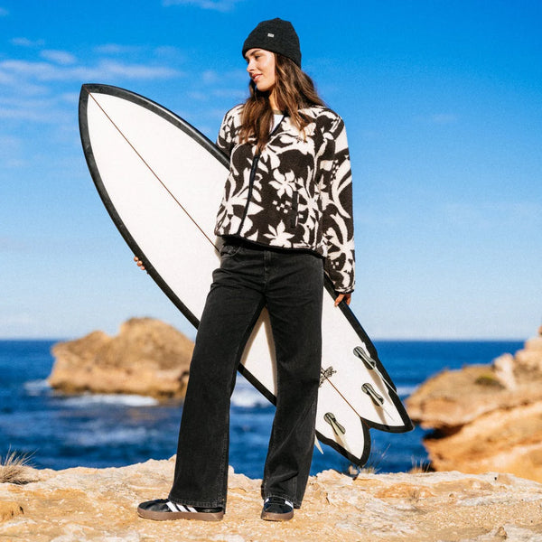 RIP CURL AGGIE RELAXED JEANS - BLACK